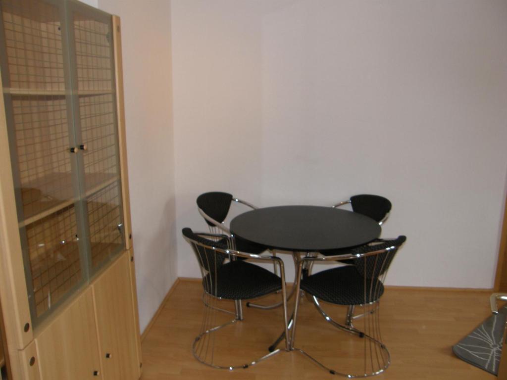 Apartment-ferienwohnung Dresden-briesnitz Apartament *